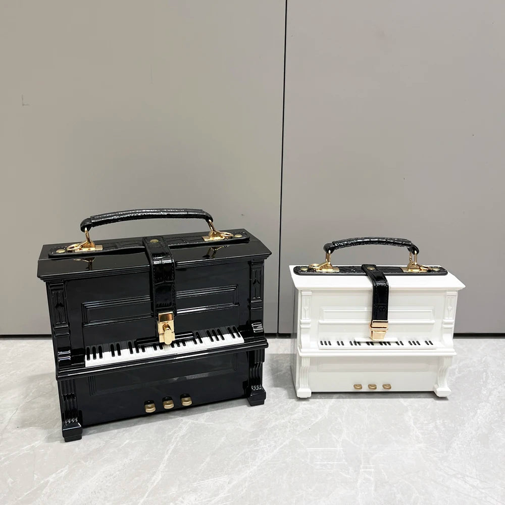 purses and handbags