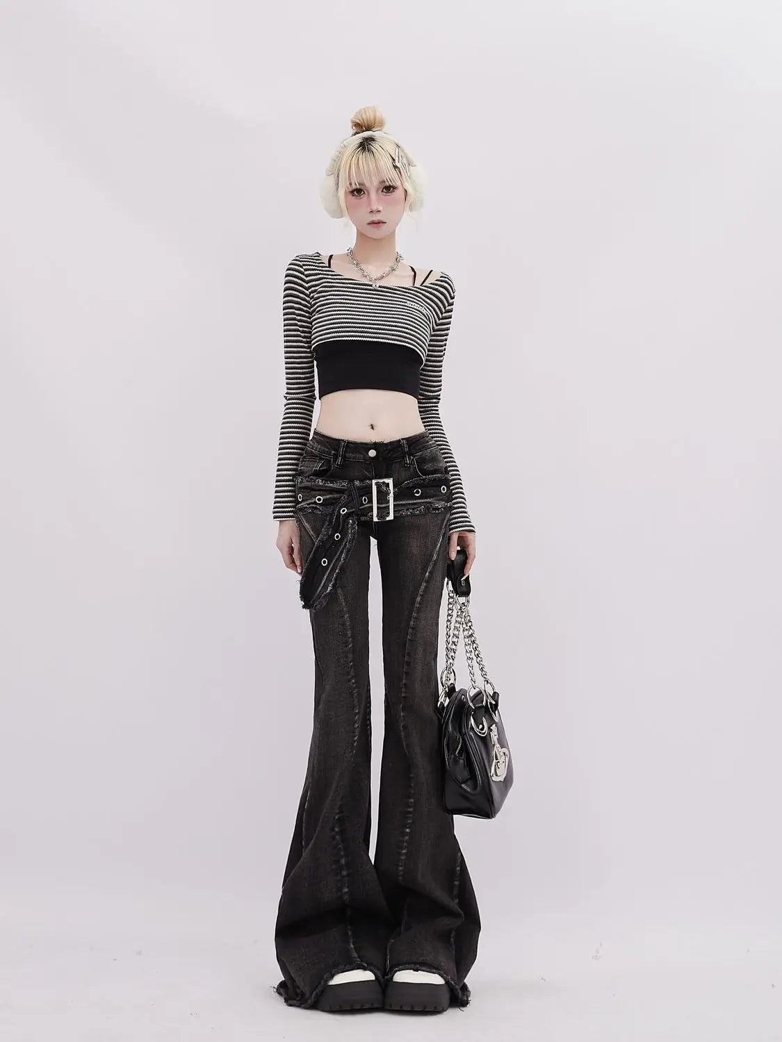 micro-flare  jeans
