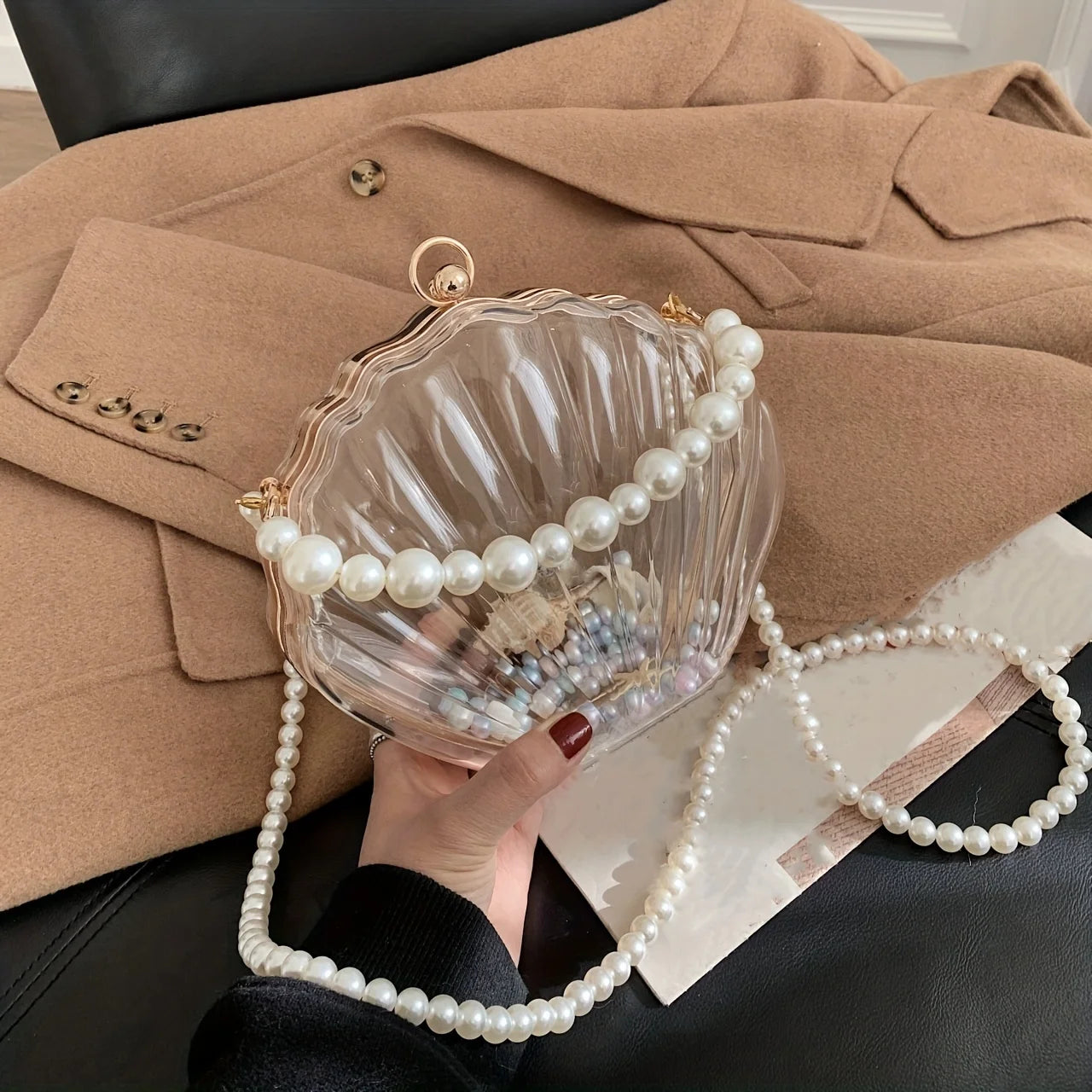Clear Acrylic Shell Shaped Bag